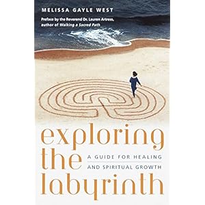 Exploring the Labyrinth: A Guide for Healing and Spiritual Growth Paperback – Geïllustreerd, 8 februari 2000