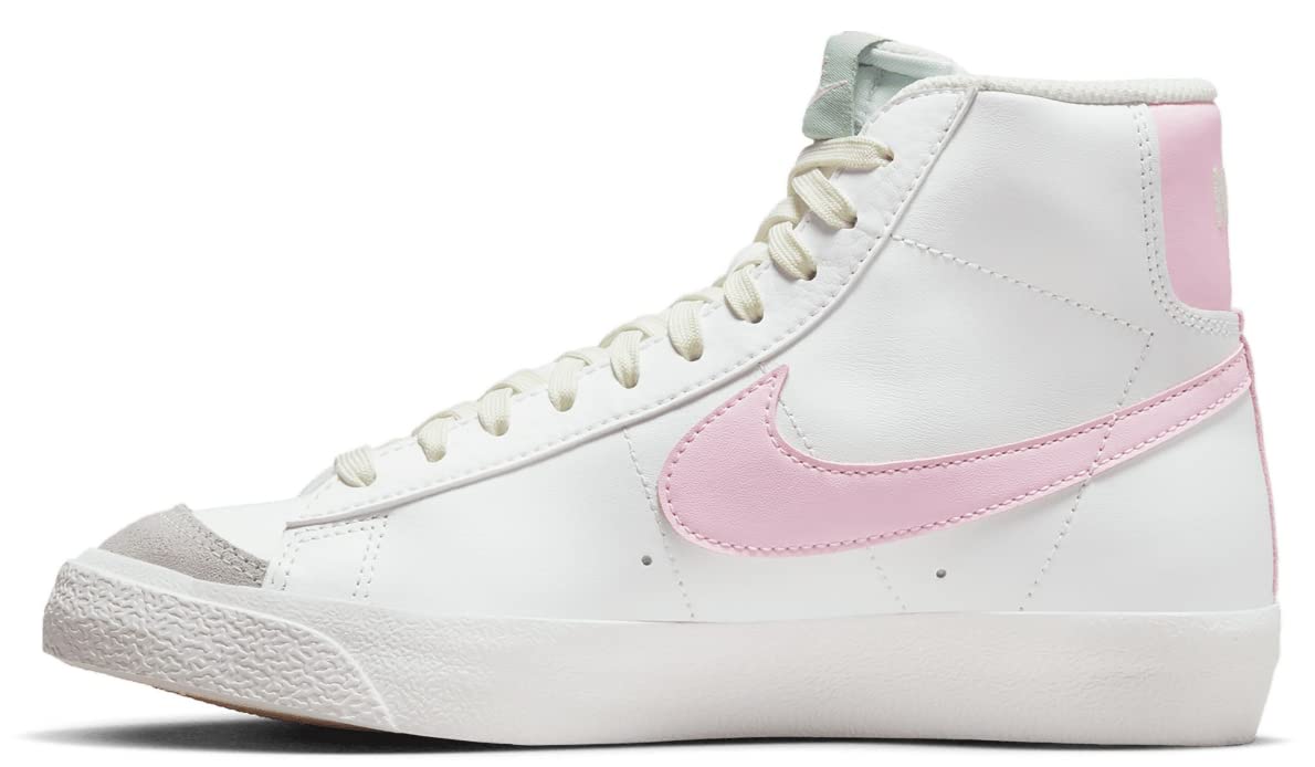 NIKE Women's Shox Q'Vida