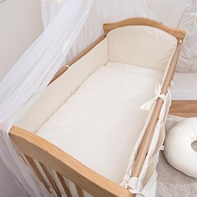 plain nursery bedding