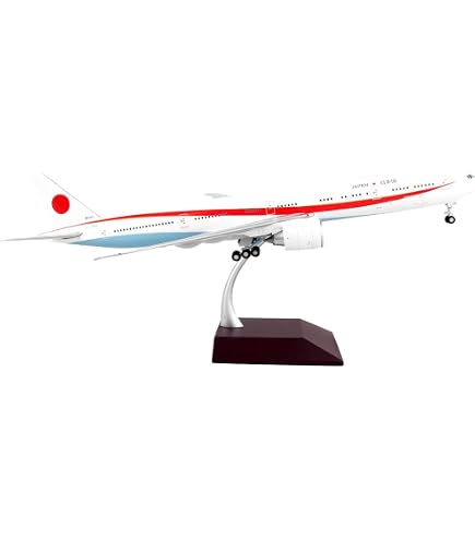 Amazon.com: Boeing 777-300ER Commercial Aircraft Japan Air Self