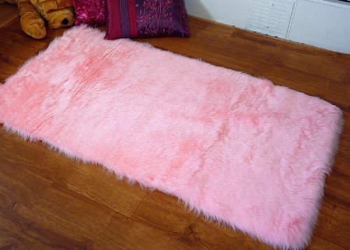 Rugs Supermarket Soft pink faux fur oblong rectangle sheepskin rug 70 x 140 cm washable