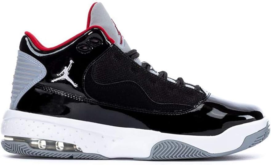 jordan max aura basketball sneaker