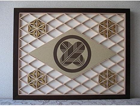 Amazon Co Jp 組子インテリア家紋 丸に違い鷹の羽 和風インテリアパネル ホーム キッチン