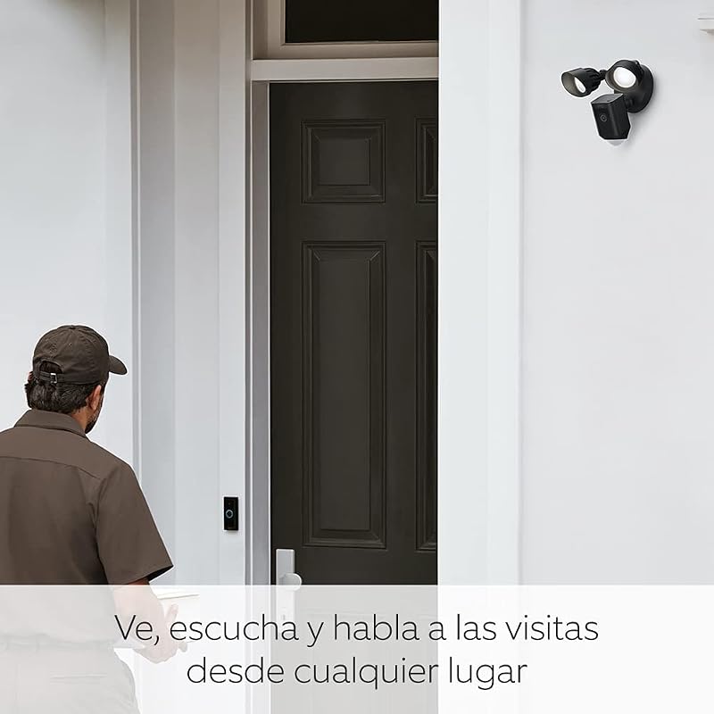 Anel com fio Floodlight Cam Plus | Câmera de vigilância externa Wi-Fi com vídeo HD, comunicação bidirecional, refletores LED, sirene embutida | 30 dias livres de Ring Home