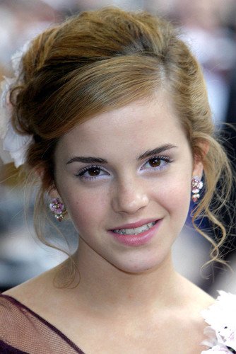 Emma Watson Color Poster Glamourous Close Up At Amazons