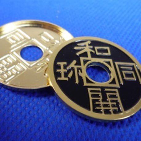 Chinese Piece Black + Shell (Diameter ½ dollar)