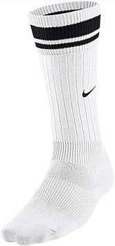 Amazon Co Jp Nike ナイキ ニューベーシックサッカーソックス Njp Sx1526 100 スポーツ アウトドア