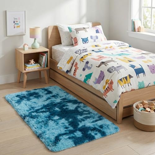 SAFAVIEH Accent Rug 2x3 - Rainbow Shag Collection - Modern Design, Blue, Slip R…