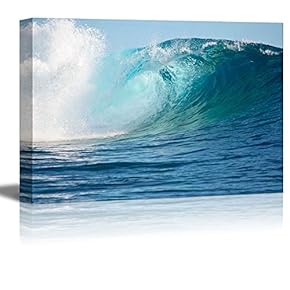 A Big Wave in The Pacific Ocean Wall Decor