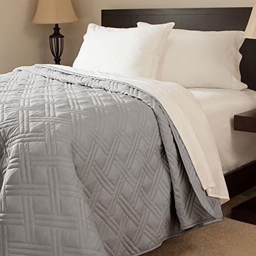 Lavish Home Quilt Coverlet - Full/Queen-Size All-Season Washable Bedspread - Basket-Weave Polyester Bedding with Quilted Pattern (Gray)