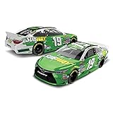 Lionel Racing Carl Edwards #19 Subway 2016 Toyota Camry NASCAR 1:64 Scale Diecast Car