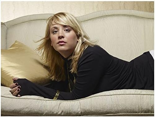 The Big Bang Theory Kaley Cuoco As Penny Lying Down On Couch 8 X