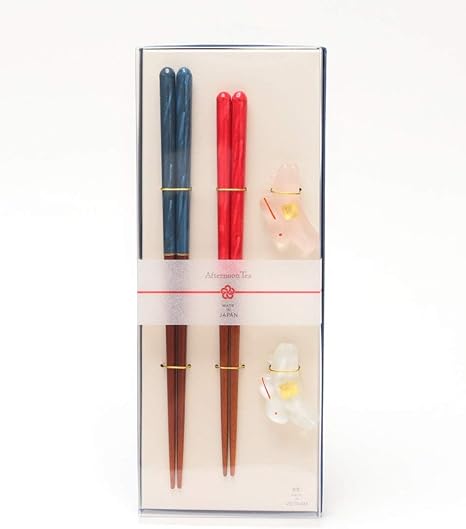 Amazon Co Jp アフタヌーンティー リビング Afternoontea Living うさぎモチーフ夫婦箸 箸置きセット その他 Home Kitchen