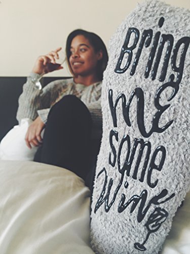 6 Passionette+Fuzzy+Wine+Socks+Housewarming