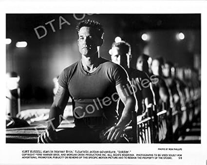 Movie Photo Soldier 1998 Kurt Russell B W 8 X10 Movie Still Fn At Amazon S Entertainment Collectibles Store
