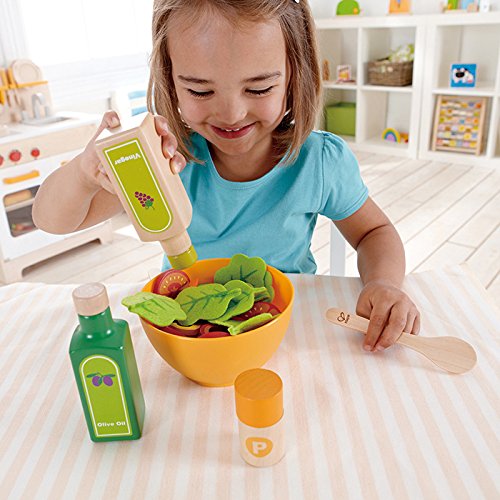 Hape Garden Salad Kitchen Playset , Award-Winning Wooden Pretend Play Food Set for Kids, Salad Ingredients and… – Bild 5