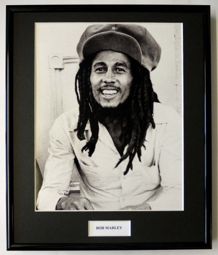 BOB MARLEY/FRAMED PHOTO (3)