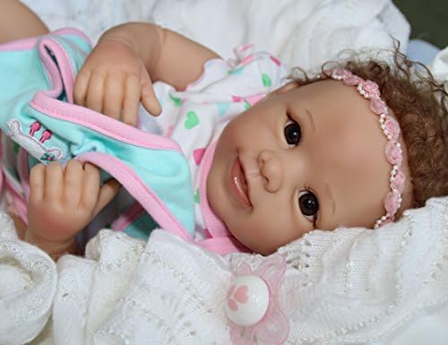 Mommy LOVES ME! - Feel her breathe! 19Inch Collectors Baby Girl Doll + 2 Outfits
