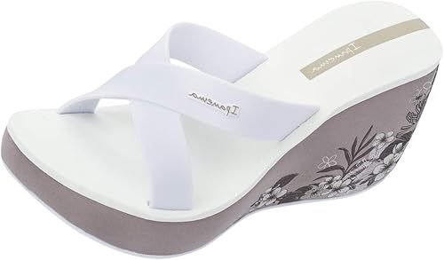 ipanema lipstick wedge