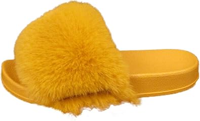 girls fluffy sliders