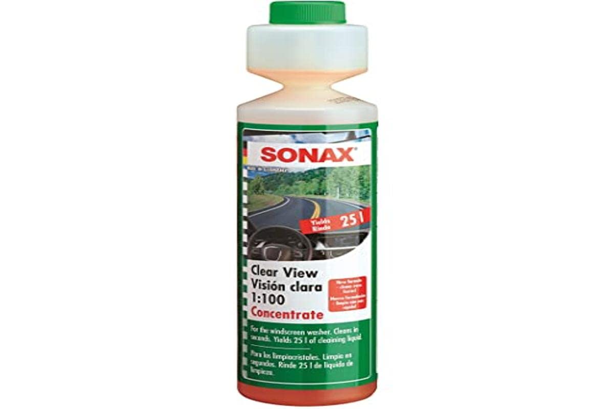 SONAX CLEAR VIEW 1:100 CONCENTRATE (250 ml) - Greater safety through clear vision. For the windscreen washer. Cleans in seconds. | Item-No. 03711410-544