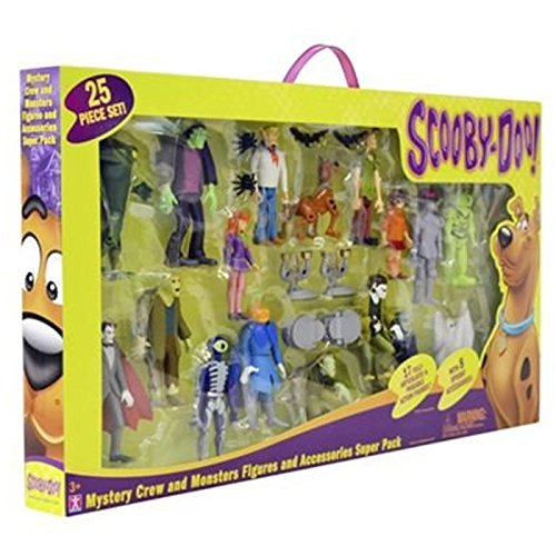 Scooby Doo 17 Figure Mystery Crew & Monsters Set with 8 Spooky