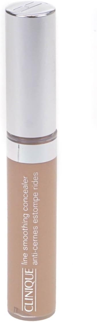 Clinique Line Smoothing Concealer Medium for Women, 0.28 Ounce