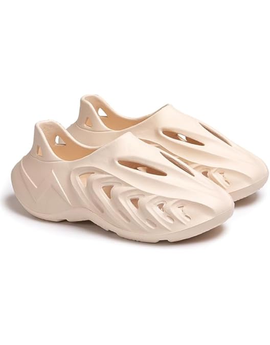 Amazon.com | adidas Mens Yeezy Foam Runner HP8739 Onyx - Size 4