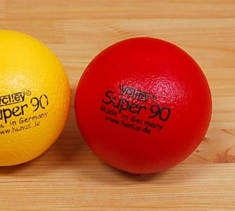 Amazon Co Jp ボーネルンド ボリー シワクチャボール90mm 赤 おもちゃ