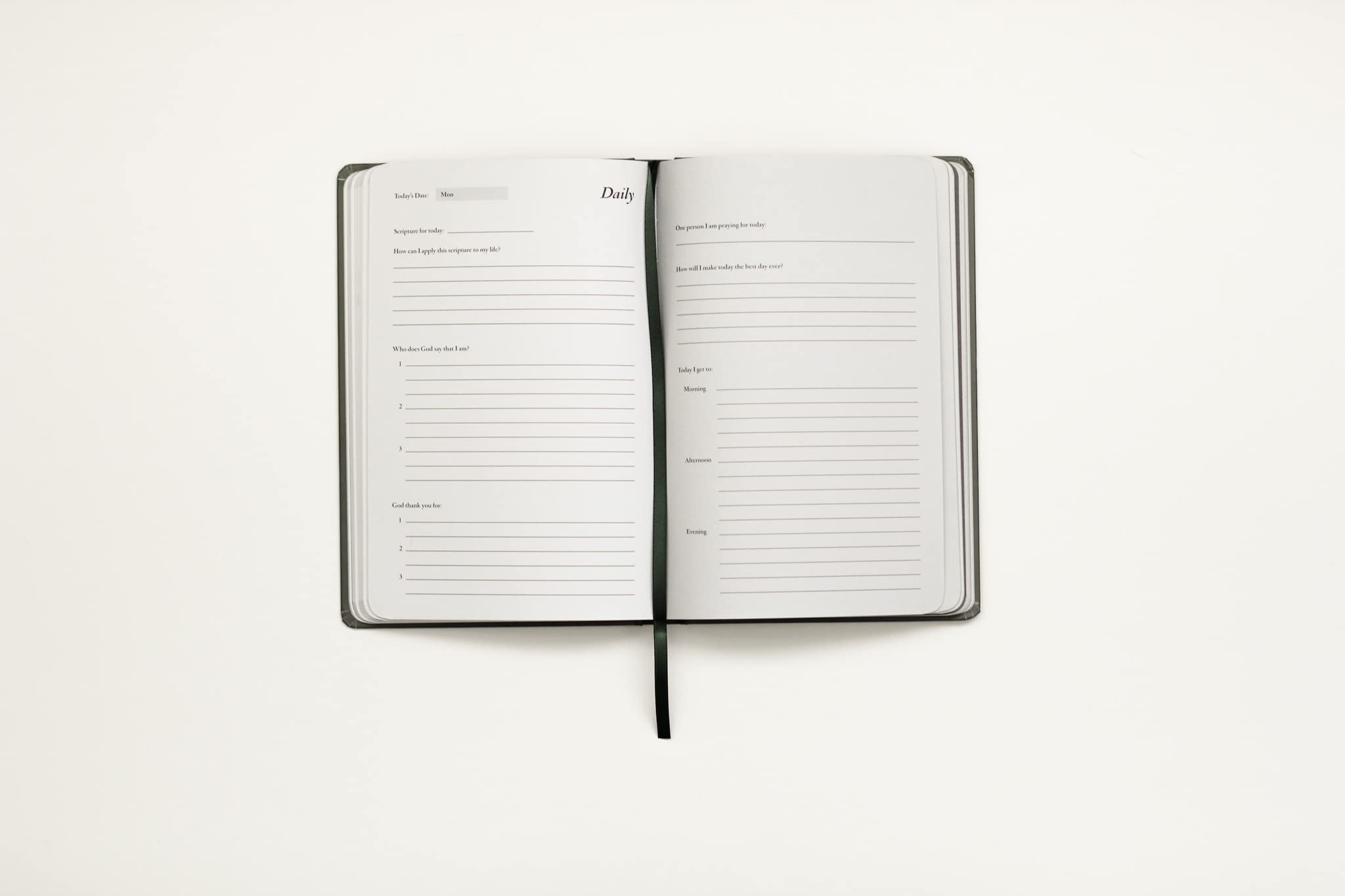 The Best Season Planner: A 3-Month Guide for Christians Dedicated to Living Out Their Best Season Yet