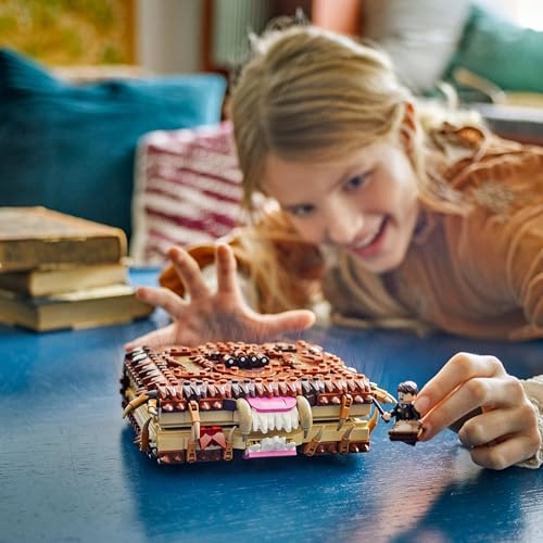LEGO Harry Potter Beißendes Monsterbuch der Monster – Interaktives Spielzeug mit Rückziehmotor und beißendem Mund – mit Neville Longbottom Mini-Figur – Geschenk für Kinder, Harry Potter Fans – 76449 9