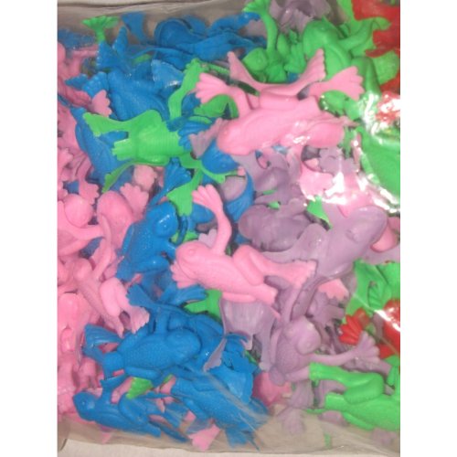 Plastic Jumping Frogs - 144 Piece Pack