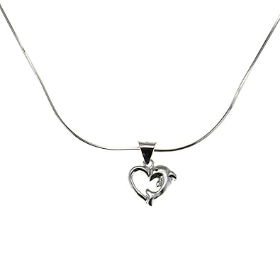 buy necklace for girlfriend