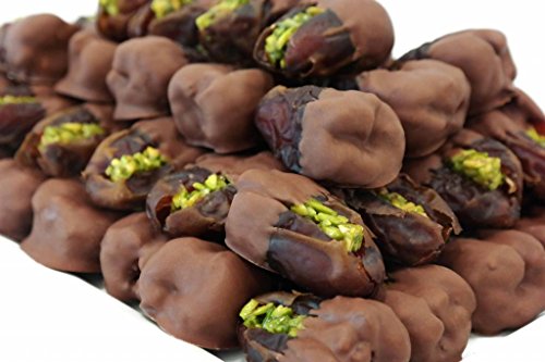 Bateel USA Wanan Dates Milk Chocolate Pistachio