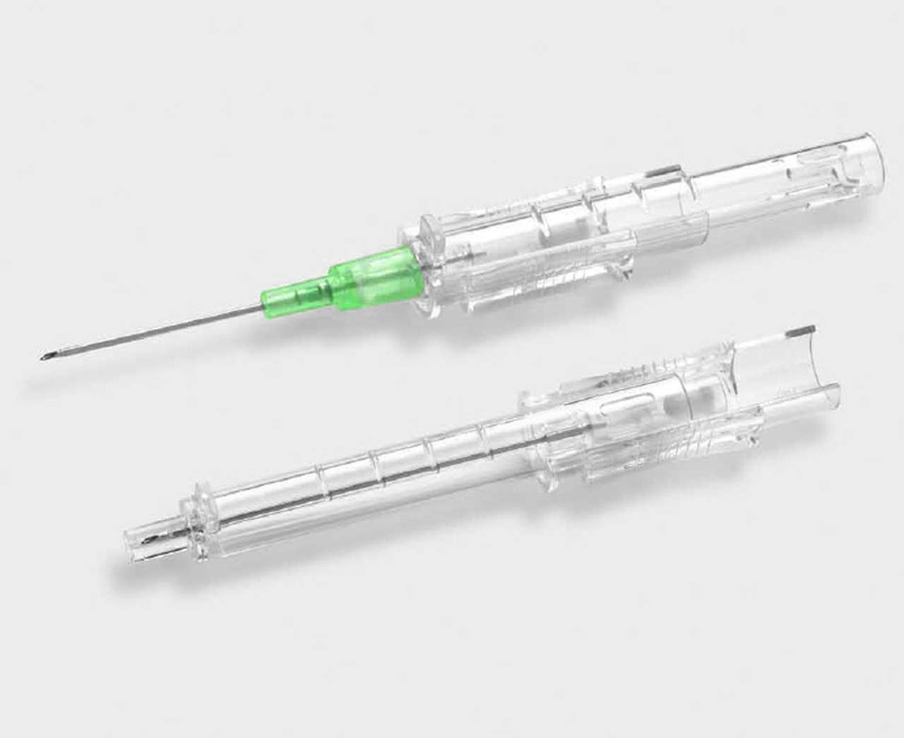 Smiths Medical PROTECTIV Plus Safety IV Catheters 18G X 1 1/4 in. (200/Case), Green