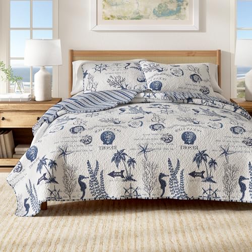 Great Bay Home 3 Piece Quilt Set with Shams Soft All-Season Microfiber Bedspread Featuring Attractive Seascape Images Machine Washable The Catalina Collection (Twin)