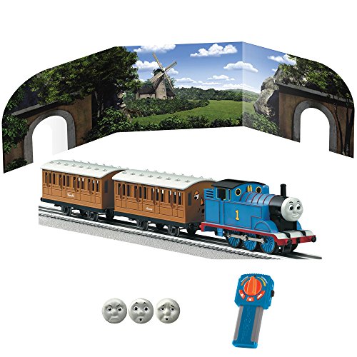 Lionel Trains Thomas the Tank Engine O Gauge RTR Model Train Set with Diorama