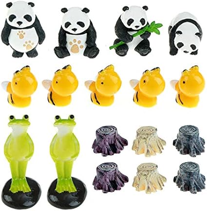 Amazon.com: Dengguoli - Lote de 17 accesorios de decoración para casa de muñecas en miniatura de jardín de hadas, moisés, 4 pandas, 5 abejas, 2 ranas de pie, 6 trozos de árbol: Toys \u0026 Games