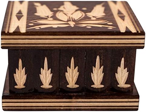 Kalotart Eastern European Wooden Puzzle Jewelry Box – Handmade in a Traditional Style – Secret Box Key – Unique Carvings - Small (Brown)