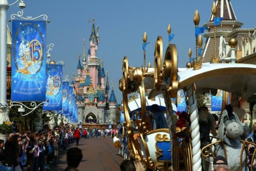 パレード イン イン ザ メイン ストリート アメリカ 眠れる森の美女の城 ディズニーランド リゾート パリ