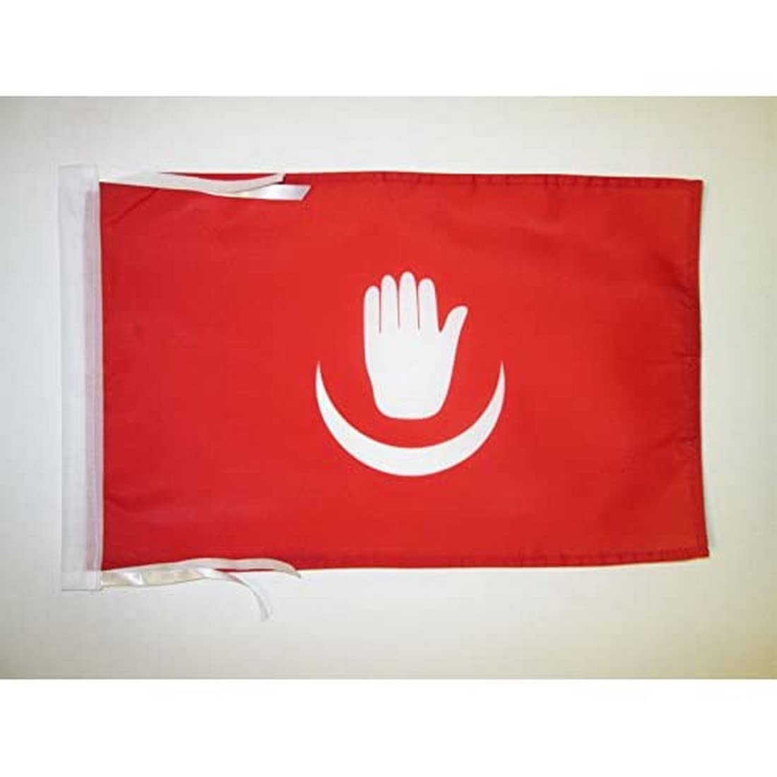 AZ FLAG - Autonomous Island of Anjouan Flag - 18'' x 12'' - 100% Polyester Ndzuwani Small Banner with Two Cords - Fade Resistant - Vivid Colors - 18x12 in - 45x30 Cm — image 1