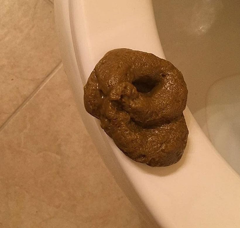 Gowxs Brown Fake Poopy Toy, Sproof Realistic Fake Poop, Novelty Floating Fake Poop Toys for April Fools' Day Prank, Perfect Gag Gift, Prank Gift Novelty and Gag Toys