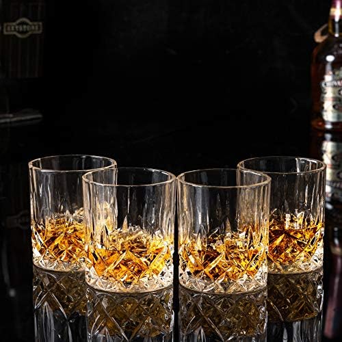 Set of high-quality Kanars crystal whiskey glasses.