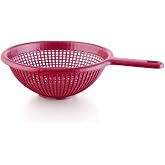 YBM Home 8.5 Inch Plastic Strainer Colander with Long Handle &ndash; Made of Food Safe BPA-Free Plastic - Use for Pasta, Noodles, Spaghetti, Vegetables and More 31-1129-red (1, Red)