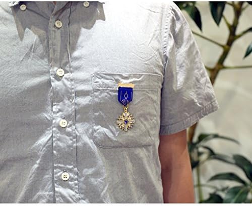 Amazon Co Jp Fate Grand Order The Stage 神聖円卓領域キャメロット Fgo Fatego 大騎士勲章ブローチ ホビー