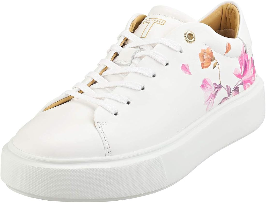 fashionable womens trainers