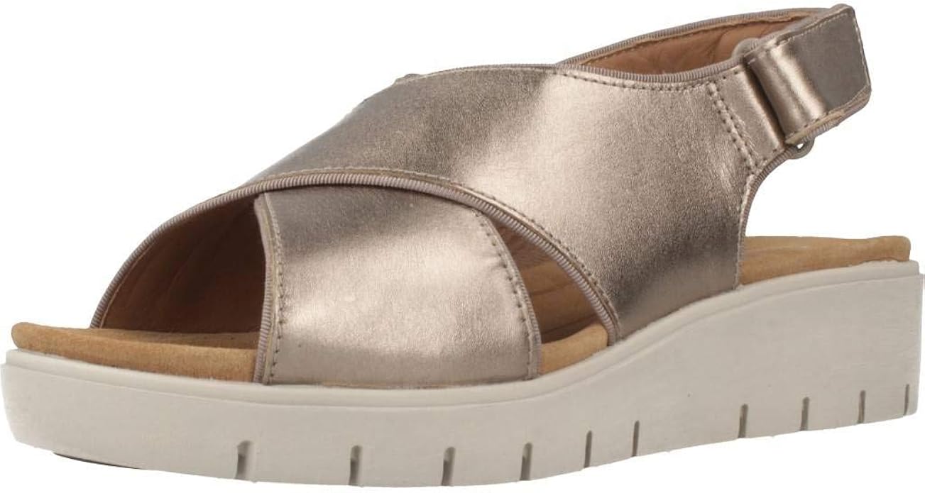clarks sandals womens gold