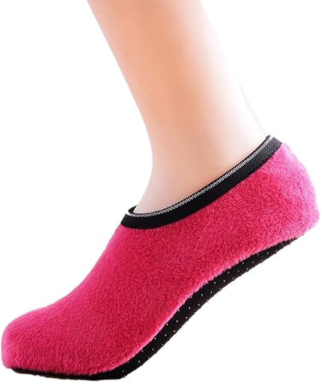 Amazon Co Jp 虹色蝶 ルームソックス 室内履き 靴下 厚手 秋冬 防寒 暖かい 滑り止めつき ユニセックス 部屋 オフィス 事務用 来客用 冬小物 無地 ローズレッド 15 17cm ホーム キッチン