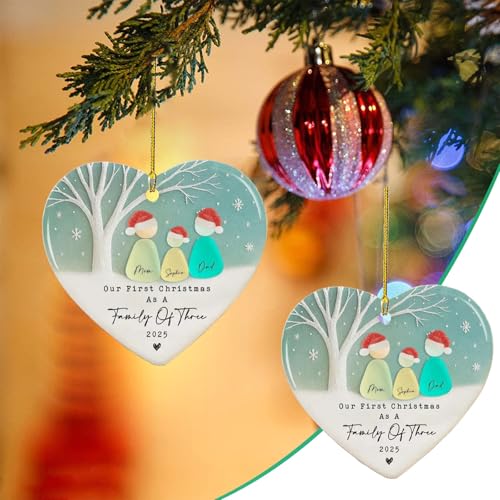 2D Acrylic Heart Christmas Ornament, Meaningful Keepsake for Family Love & Unity, Heartfelt Xmas Tree Decoration, Holiday Celebration Souvenir with Snowflake & Family Figure Design (F)