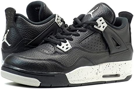 black and gray jordan 4